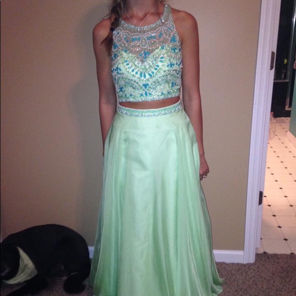 Prom dress